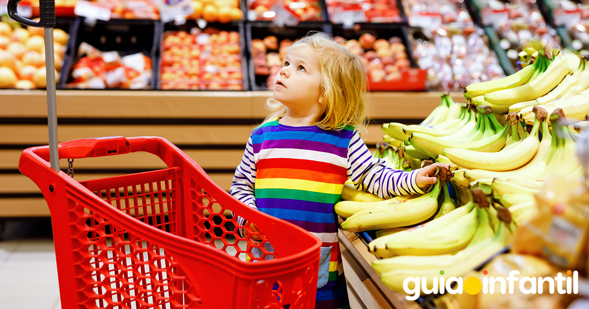 Enseñar inglés a los niños en el supermercado