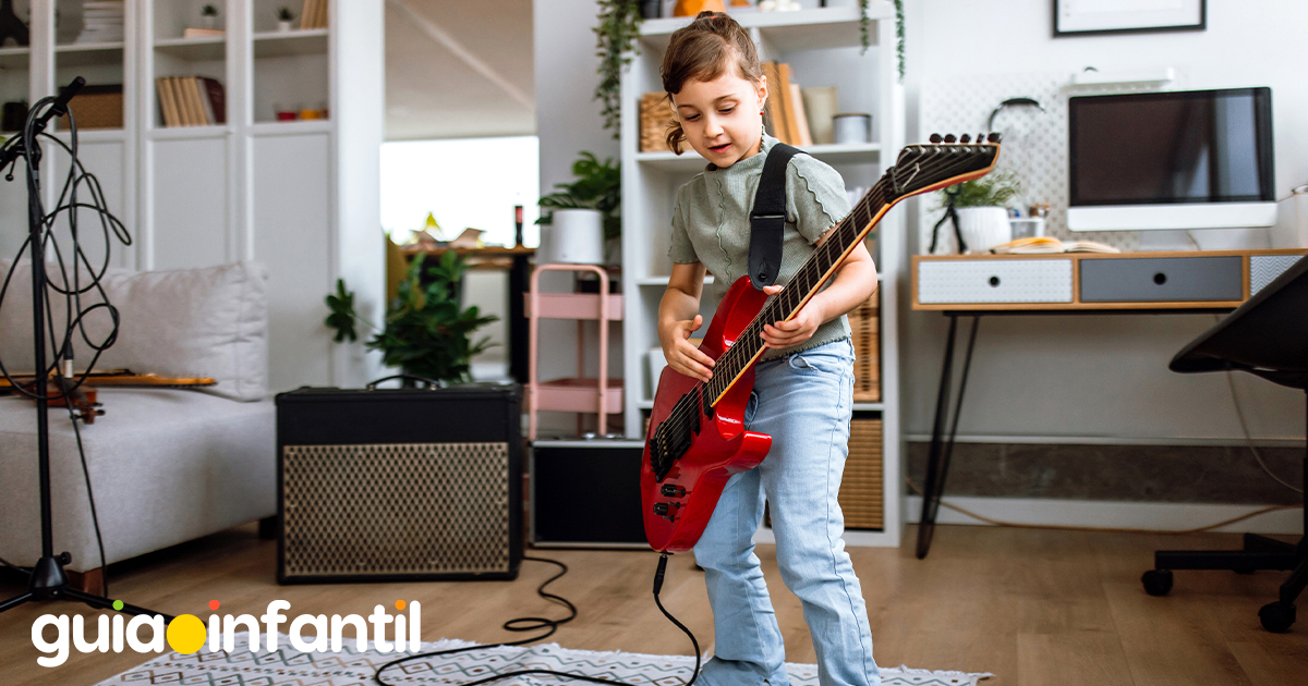 Niños que hacen mucho ruido en casa