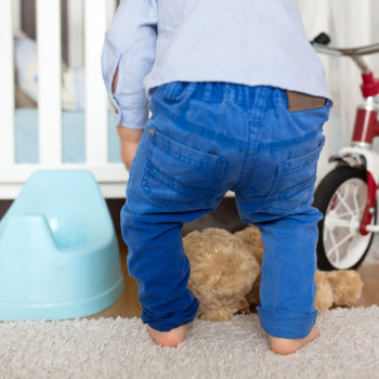 ¿Por qué los niños mojan la cama?