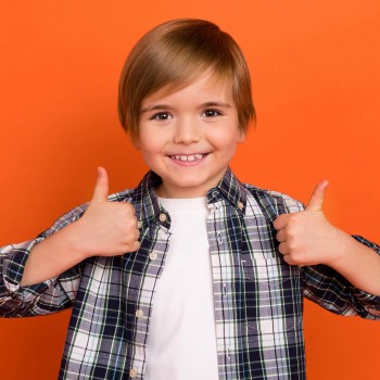 8 frases para fomentar la autovalía de los niños (que no la autoestima)