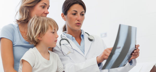 pruebas médicas para niño con enuresis