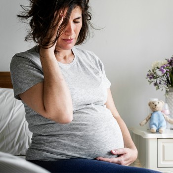 Dolor de cabeza durante el embarazo - Causas, cuidados y prevención