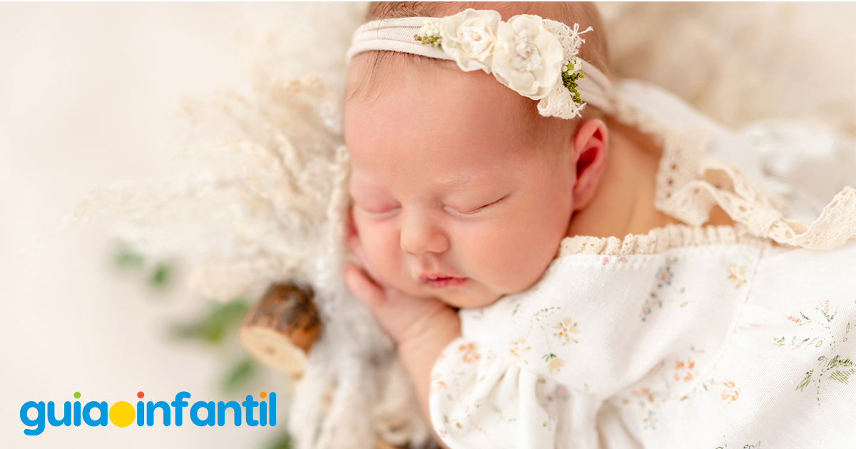 Nombres femeninos de octubre