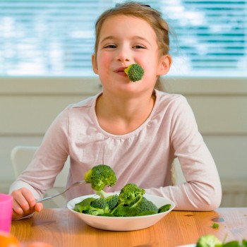 12 alimentos que estimulan el cerebro y la inteligencia de los niños