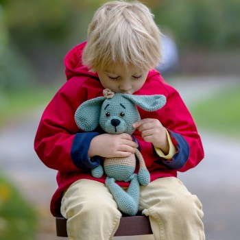 Cómo vivir la pérdida de una mascota con los niños y recordarla con amor