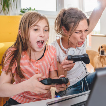 Las niñas también pueden jugar a videojuegos (y ser adictas a ellos)