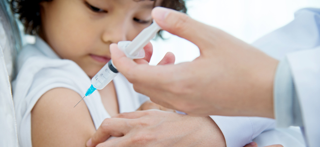 la importancia de vacunas a los niños