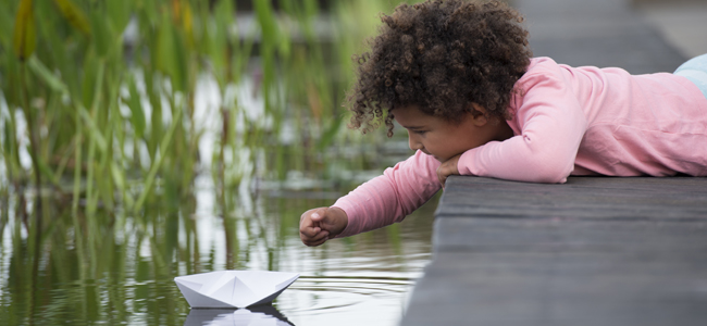 El papel de los padres para ayudar a los niños a hacer amigos