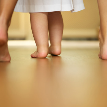 Los problemas de los pies en niños más comunes y cómo tratarlos