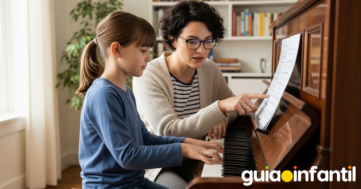 Aprender a tocar el piano con los niños