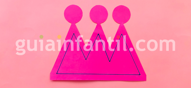 Aprende a hacer un bonito photocall para tu fiesta de princesas