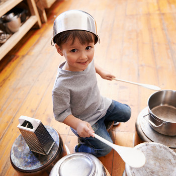 Niños que viven en casas desordenadas son más inteligentes y creativos