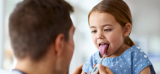 lengua geográfica en niños