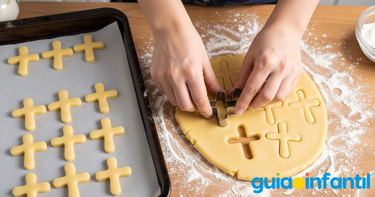 Galletas en forma de cruz para la Primera Comunión