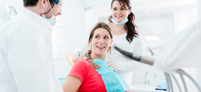 La importancia de tratar las caries durante el embarazo  