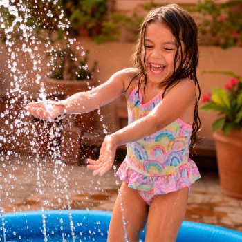 Juegos con agua para niños - Beneficios y habilidades que desarrollan