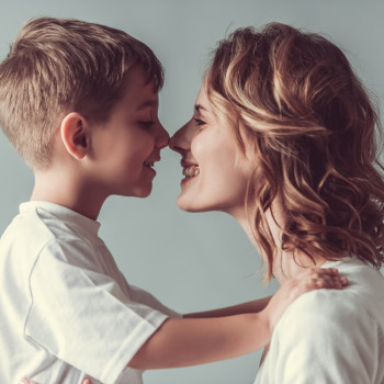 8 trucos de madre para educar a los niños sin prohibir nada ni decir no