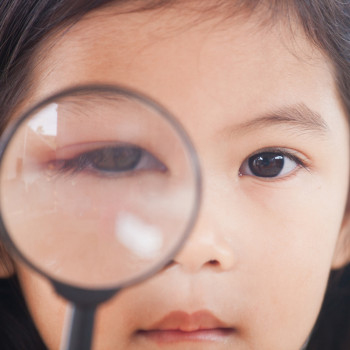 Cómo tratar la conjuntivitis bacteriana en niños