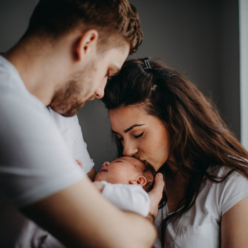 Tener a papá en casa, el mejor remedio contra la ansiedad posparto