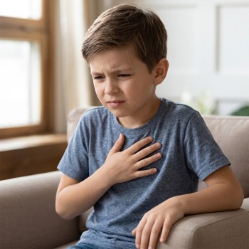 Acidez de estómago en niños: causas, síntomas y tratamiento
