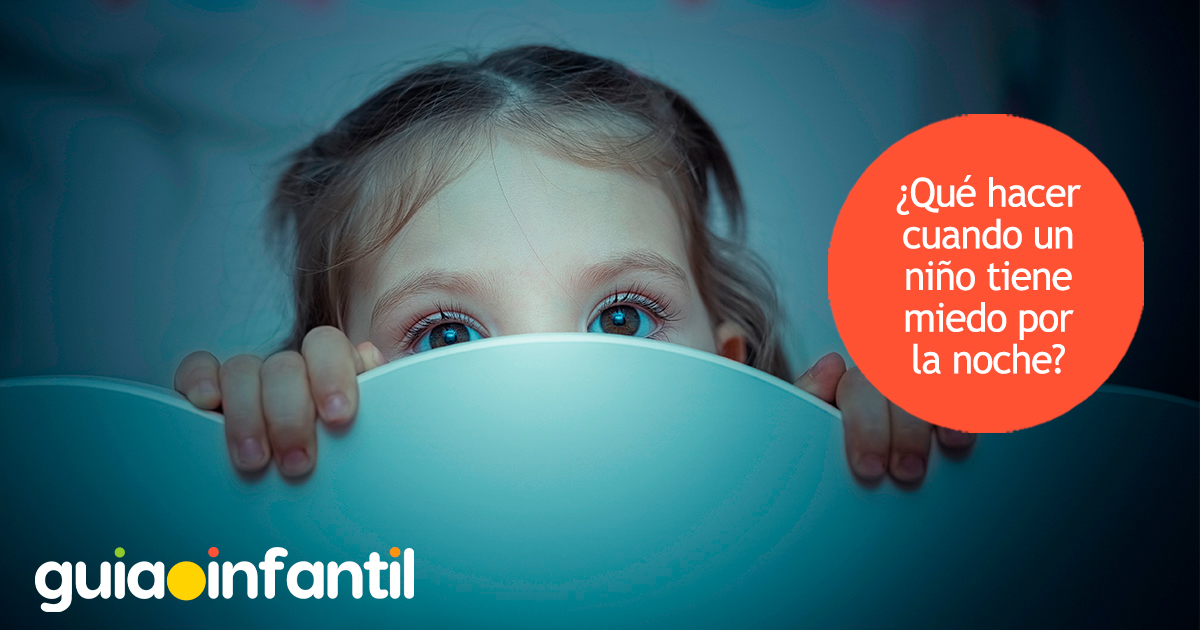 Niños que sienten miedo por las noches