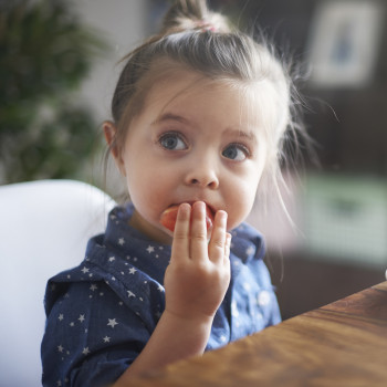 Qué alimentos debe comer el niño si está tomando antibióticos