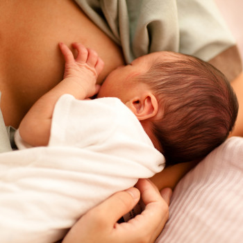 Qué es el reflejo de sintonización mientras das el pecho a tu bebé