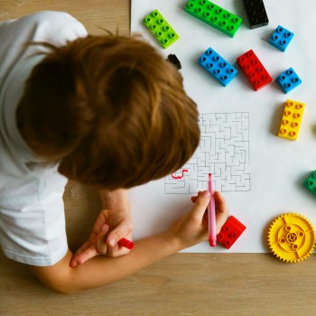Pasatiempos divertidos para repasar con los niños en verano