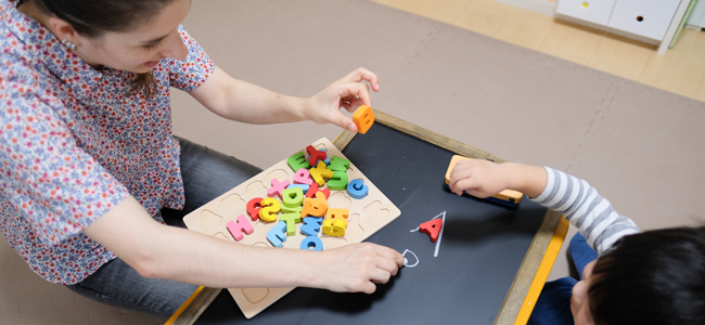 Aprender idiomas con el método Montessori