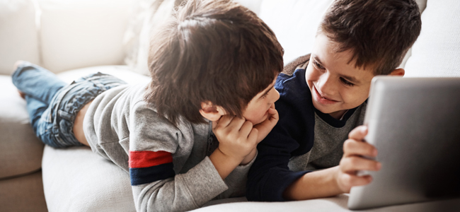 Los riesgos para los niños en Internet y redes sociales