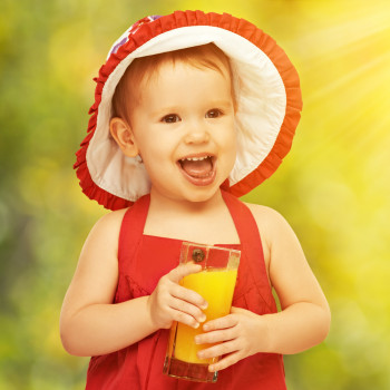 Cómo y cuándo introducir los cítricos en la dieta de los niños