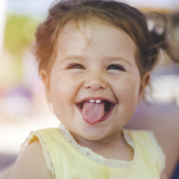 Las 4 preguntas de los padres sobre los primeros dientes de los niños