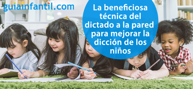 Así es la técnica del dictado a la pared para los niños