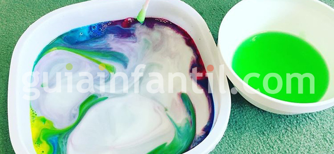 Experimentos para niños de La Vía Láctea y las galaxias de colores