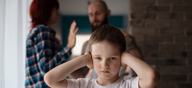 El problema de tener hijos para salvar una relación