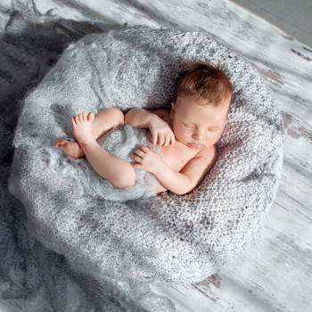 El poder del sol para mejorar el sueño infantil de los bebés