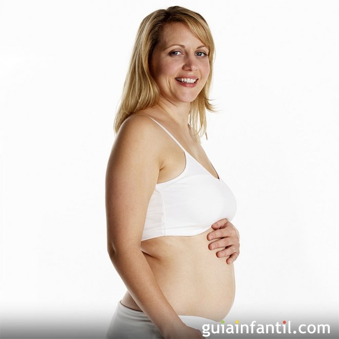 Cuarto mes. El crecimiento de la barriga en el embarazo Cuarto mes. El crecimiento de la barriga en el embarazo