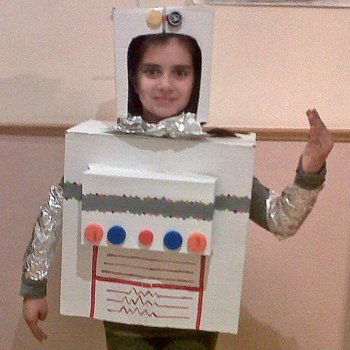 maorí George Eliot datos Un disfraz de robot para los niños
