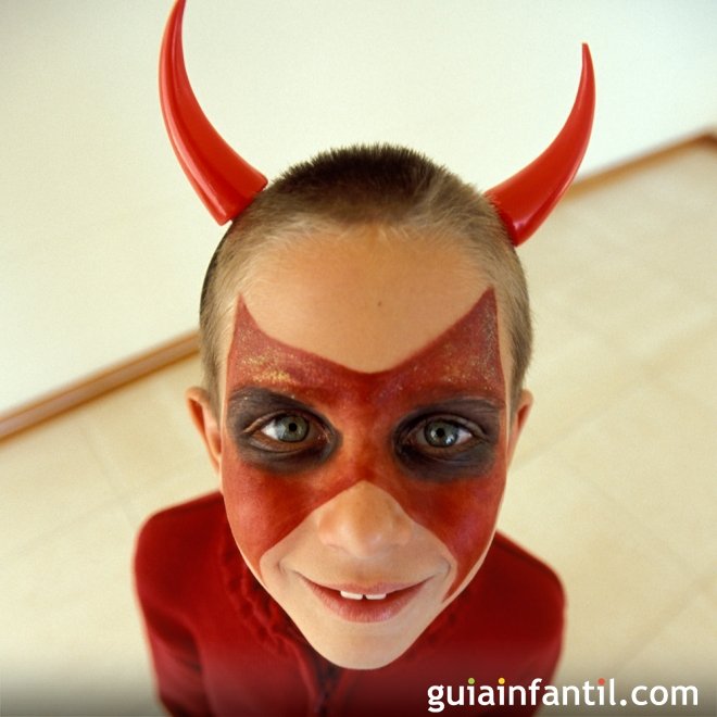 Maquillaje de Diablillo para Halloween