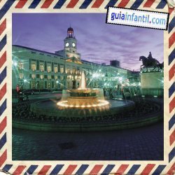 Puerta del Sol. Viajar a Madrid con los niños