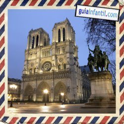 Catedral de Notre Dame. Viajar a París con los niños
