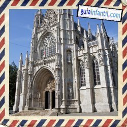 Notre Dame du Sablon. Viajar a Bruselas con los niños