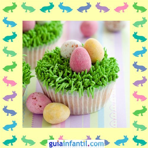 Muffins de Pascua decorados. Huevos de campo