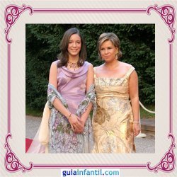 La Gran Duquesa Maria Teresa de Luxemburgo y su hija Alexandra
