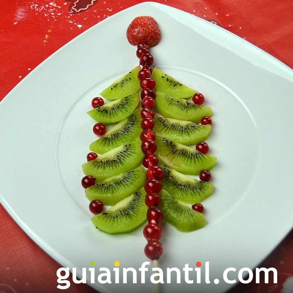 Árbol de Navidad tropical con frutas. Receta para niños