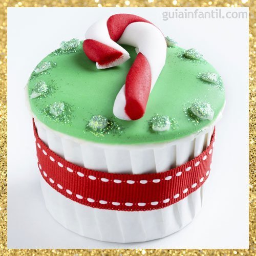 Cupcake con forma de bastón de Navidad