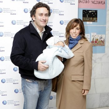 Ana Aznar y Alejandro Agag presentan a su bebé Alonso