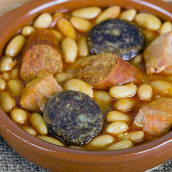 Pote asturiano. Guiso para niños