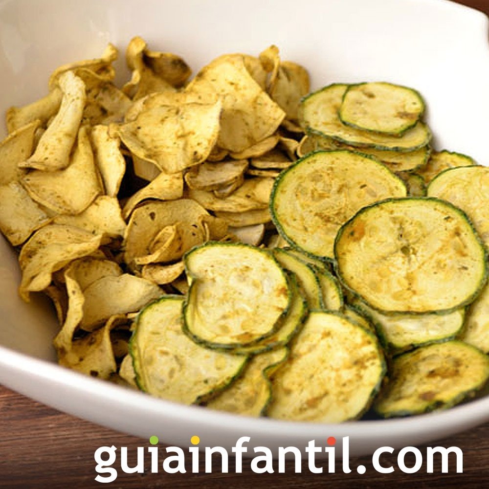 Calabacines y patatas. Chips para niños