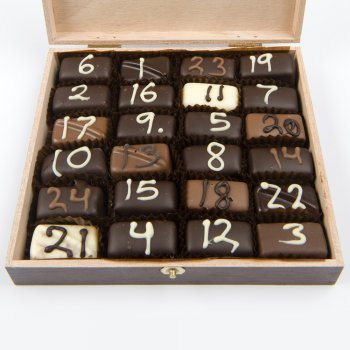 Calendario navideño con bombones de chocolate